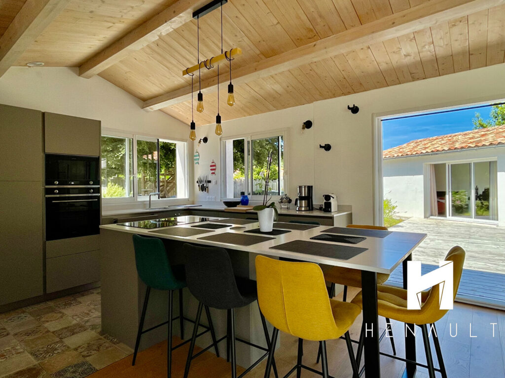 House in Rivedoux Plage, 6 rooms, 155m2