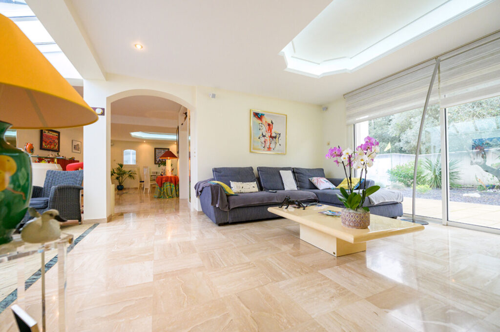 House in La Flotte, 6 rooms, 214 m2