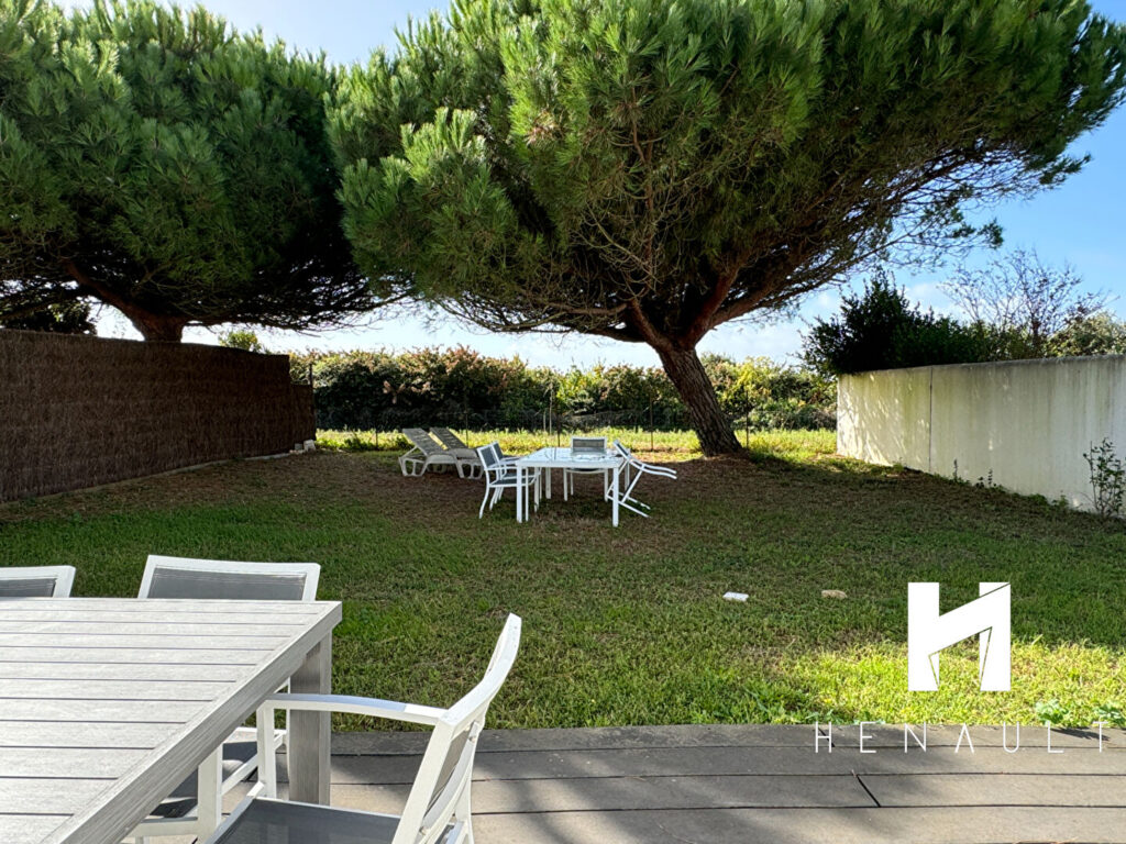 House in Sainte Marie de Ré, 10 rooms, 181 m2