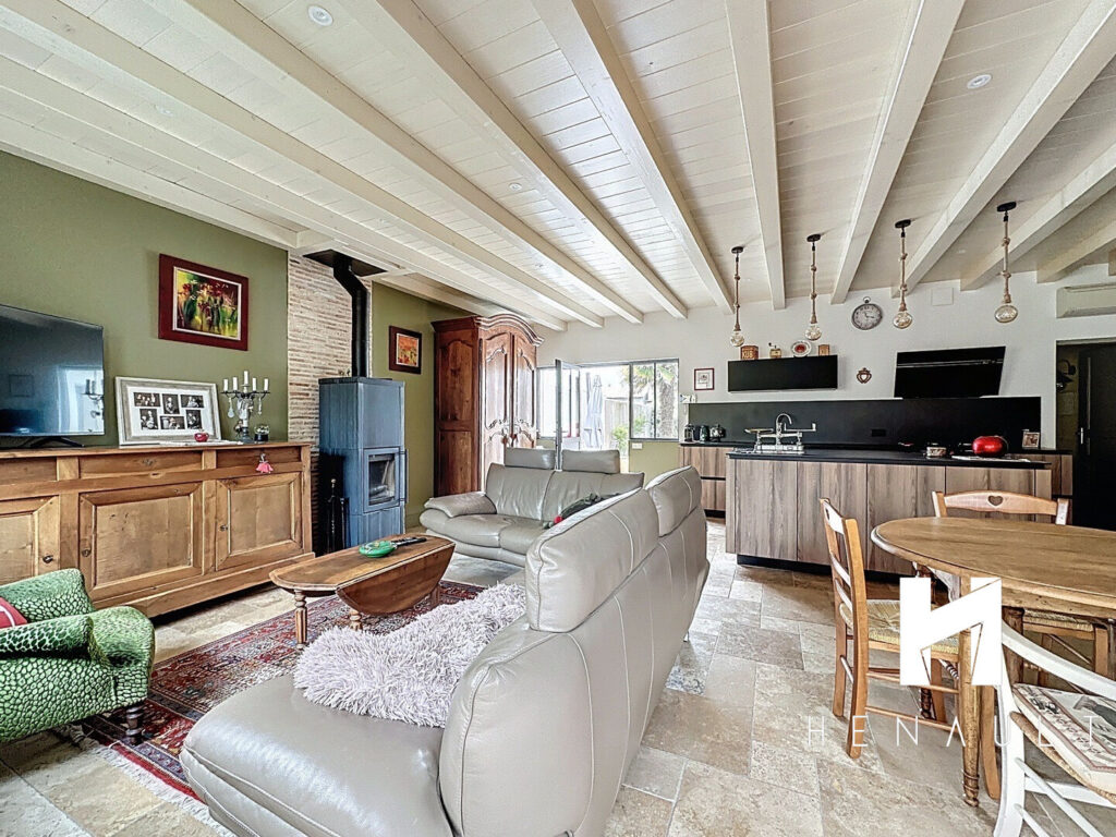 House in Sainte Marie de Ré, 5 rooms, 131 m2