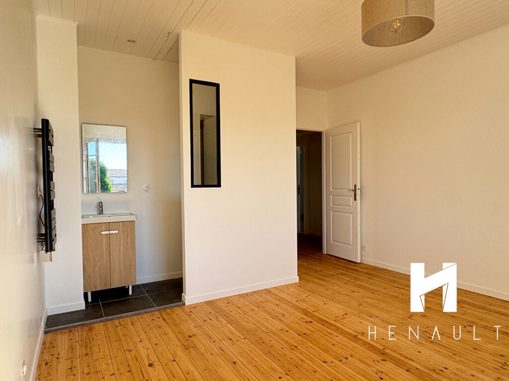 House in Sainte Marie de Ré, 5 rooms, 146 m2