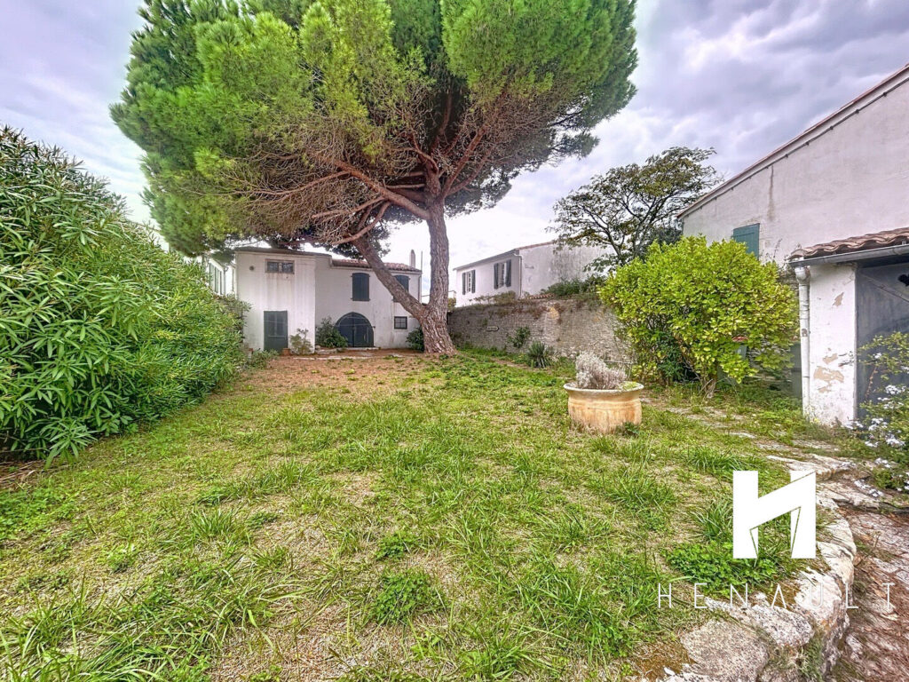 Maison La Couarde Sur Mer