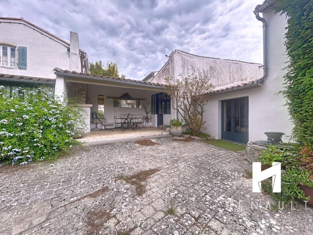 Maison La Couarde Sur Mer