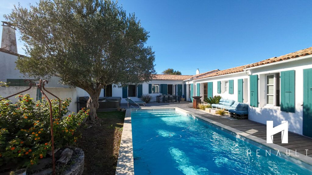 Maison Saint Clement Des Baleines 6 pièce(s) 192 m2