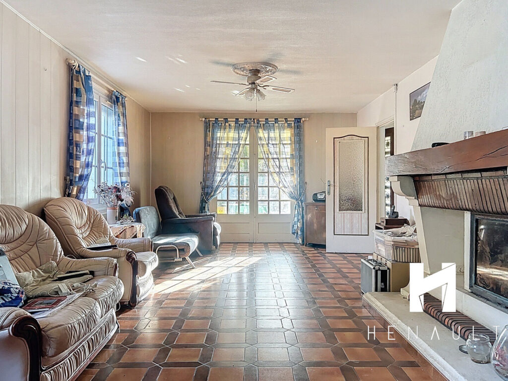 Maison Loix 4 pièce(s) 130 m2