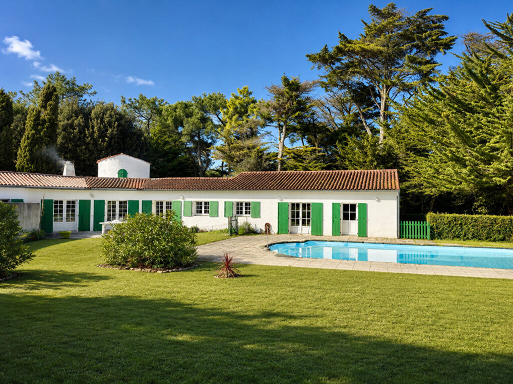 Maison La Flotte 5 pièce(s) 163.60 m2