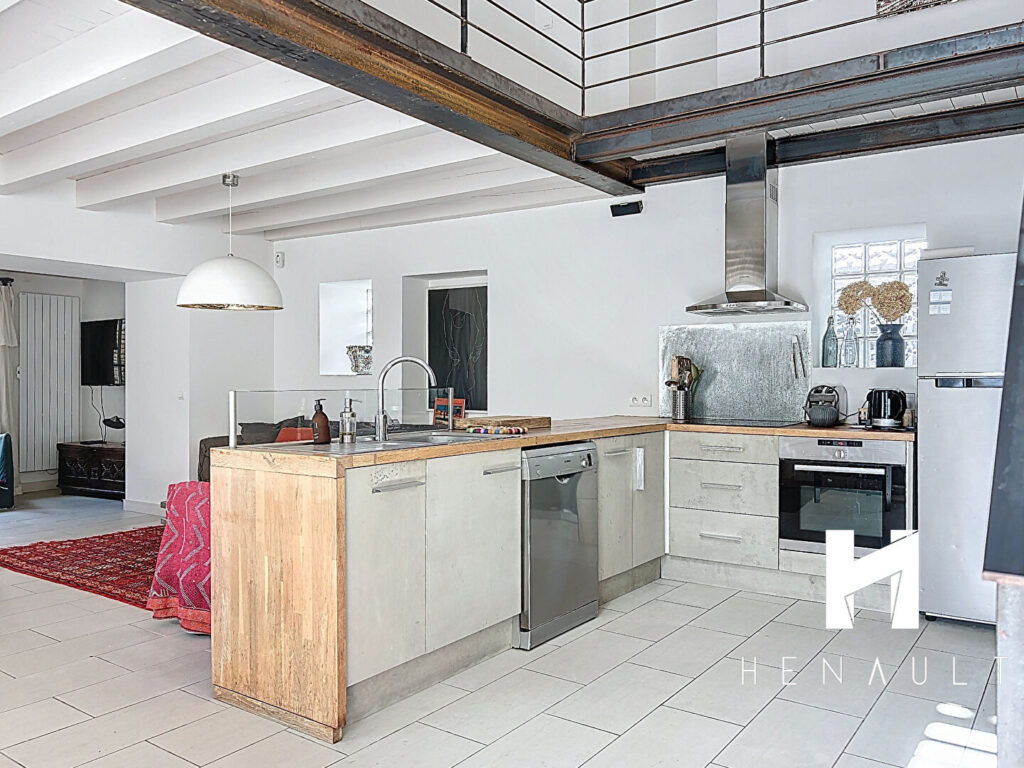 House in Ars-en-Ré, 6 rooms, 141.59 m²