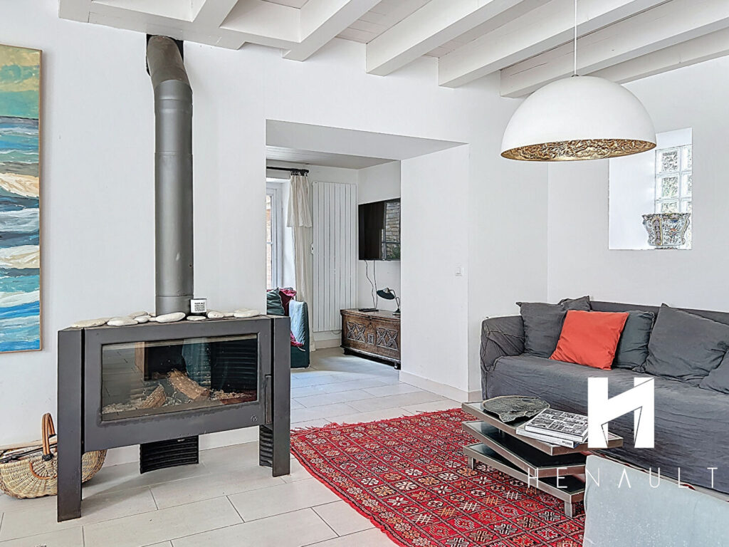 House in Ars-en-Ré, 6 rooms, 141.59 m²