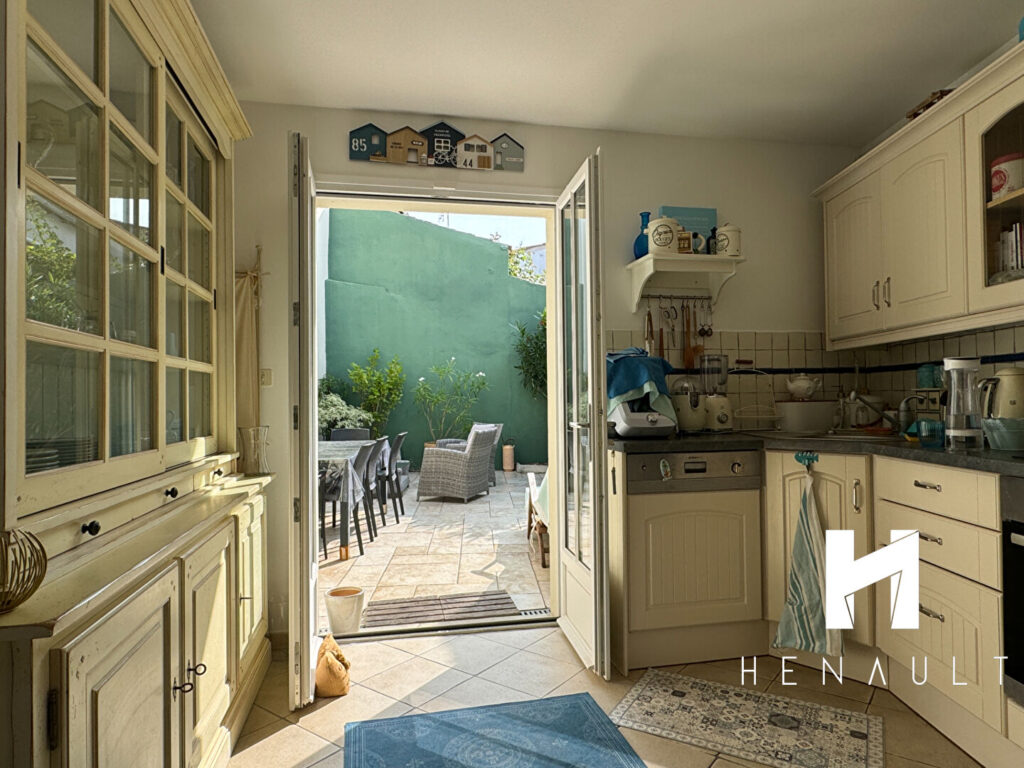 House in Sainte Marie De Re, 5 rooms, 91.84 m2