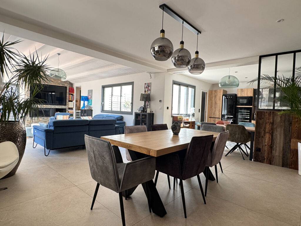 Maison Rivedoux Plage 8 pièce(s) 244 m2