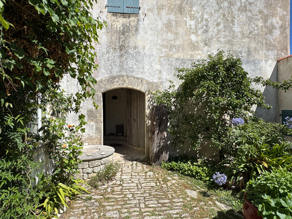 Maison Sainte Marie De Re 8 pièce(s) 222.50 m2