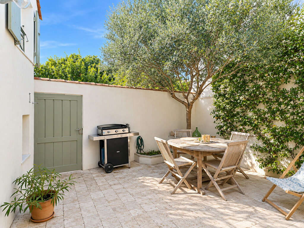 House in Sainte Marie de Ré, 111 m² living space, 4 bedrooms
